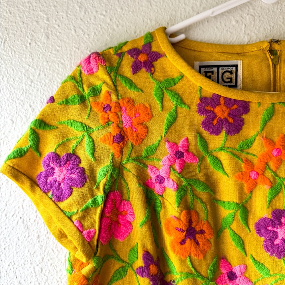 Eddie George 1960s Bright Yellow Embroidered Shift Dress - Picture 3 of 5